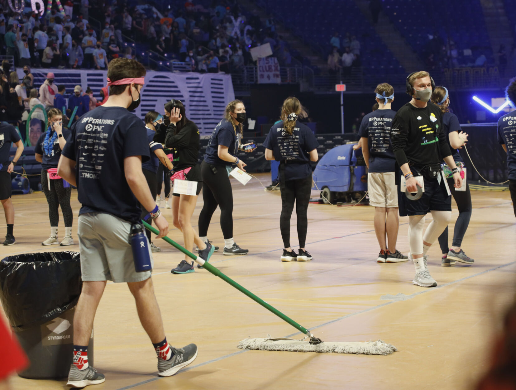 THON 2022, sweeping